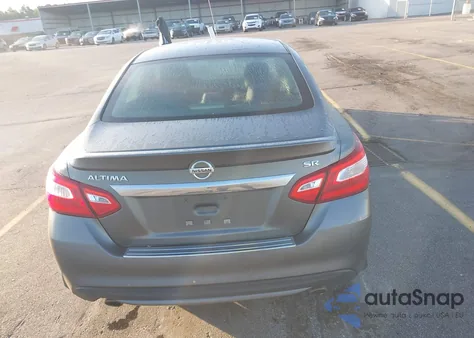 2016 Nissan Altima 2.5 Sr из США, поврежденный, VIN 1N4AL3AP2GC217766